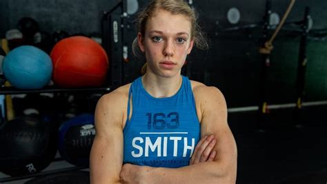 chloe smith crossfit